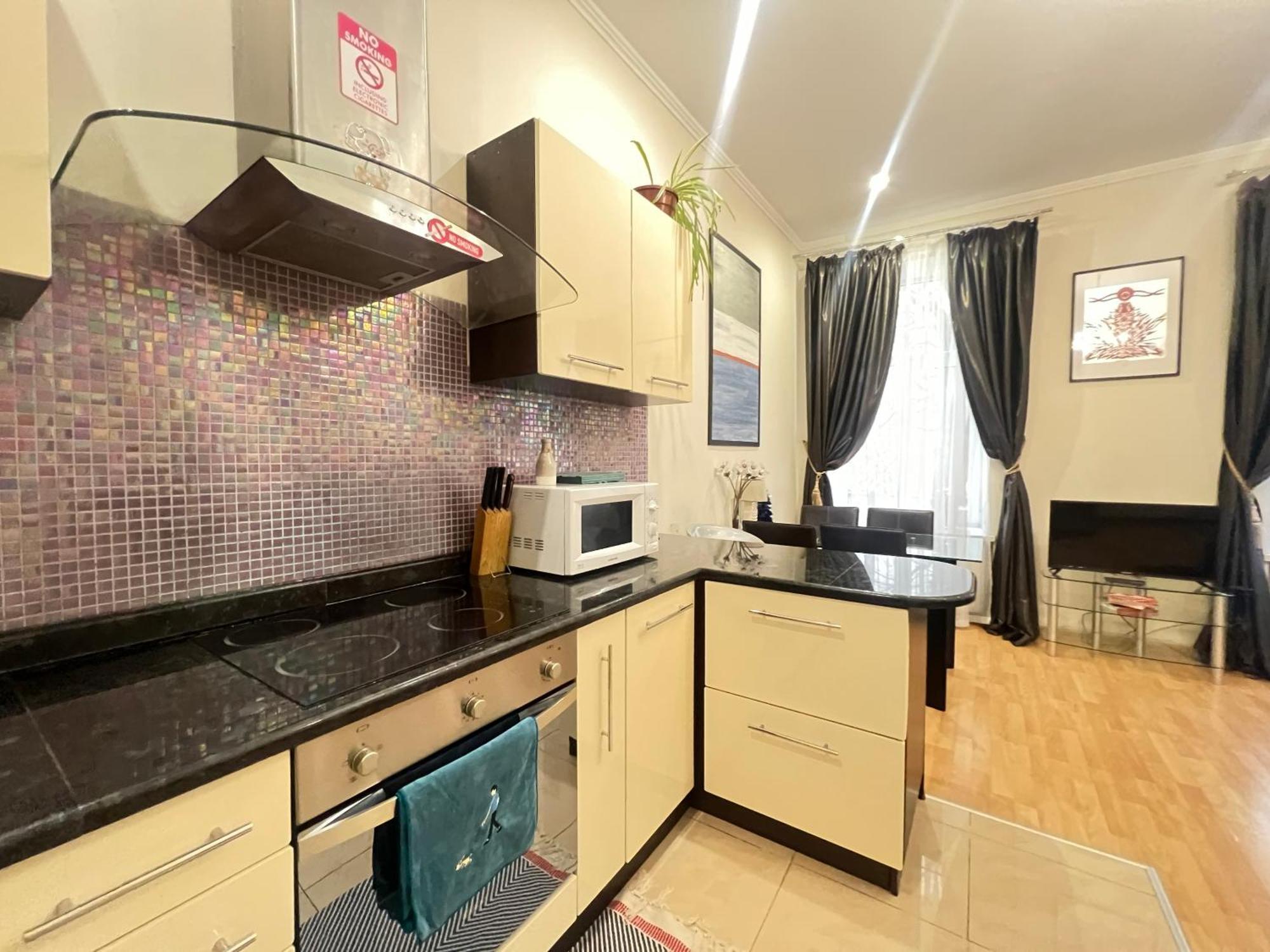 Apartments On Skoryka Str Λβιβ Εξωτερικό φωτογραφία