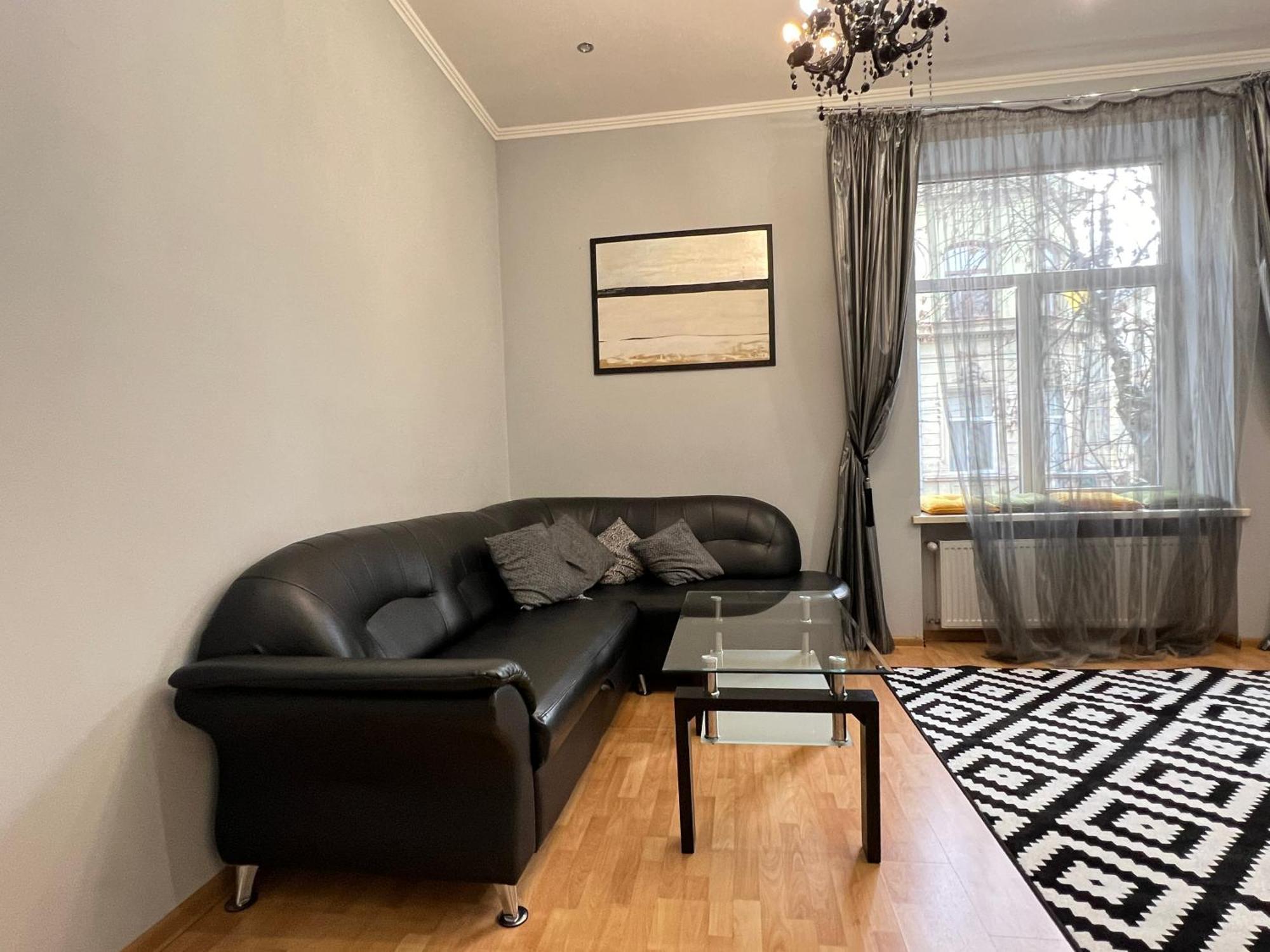 Apartments On Skoryka Str Λβιβ Εξωτερικό φωτογραφία