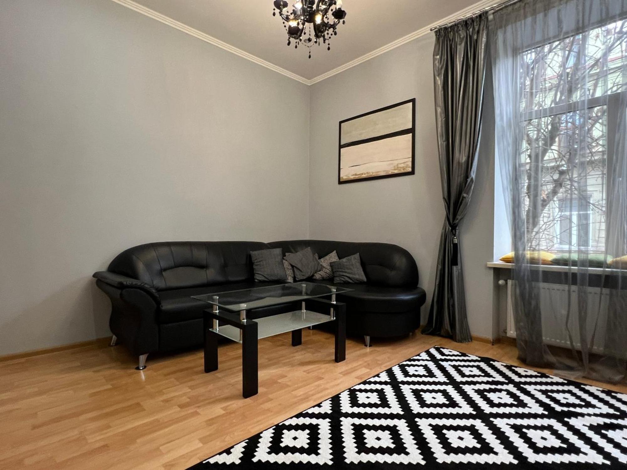 Apartments On Skoryka Str Λβιβ Εξωτερικό φωτογραφία