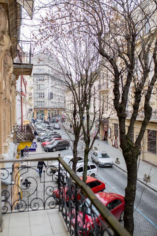 Apartments On Skoryka Str Λβιβ Εξωτερικό φωτογραφία